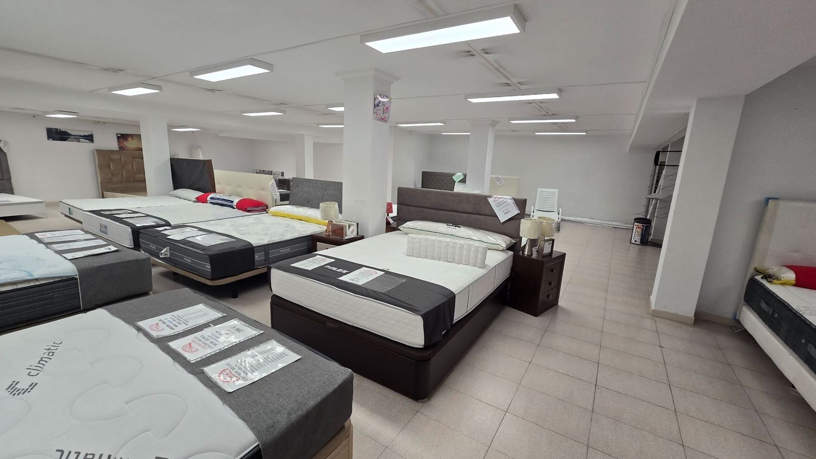 Commercieel te koop in Playa San Juan - € 1.200.000 (Ref: 9690034)