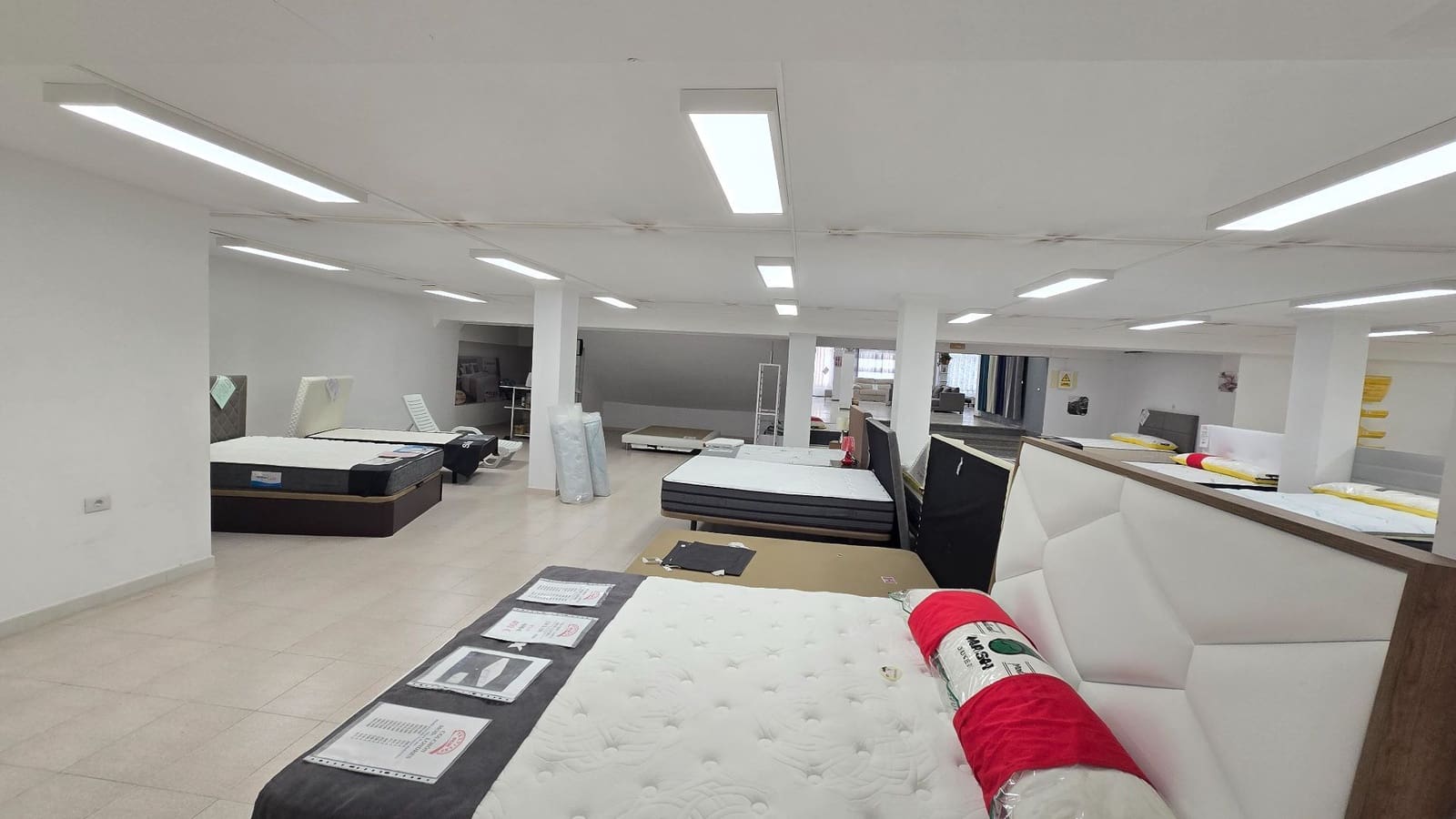 Commercieel te koop in Playa San Juan - € 1.200.000 (Ref: 9690034)