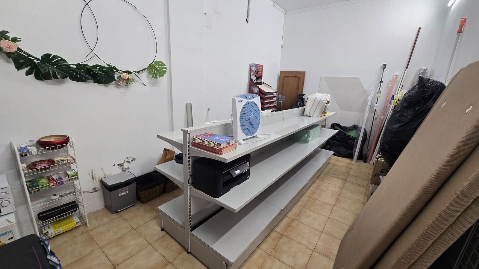 Commercieel te koop in Playa San Juan - € 1.200.000 (Ref: 9690034)