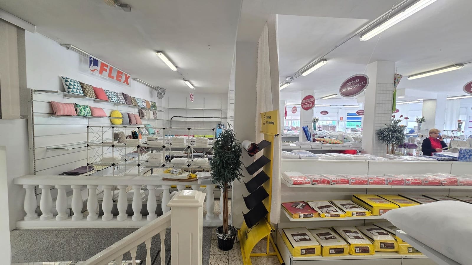 Commercieel te koop in Playa San Juan - € 1.200.000 (Ref: 9690034)