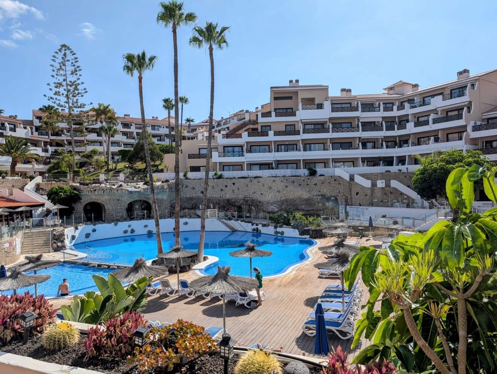 1 bedroom Apartment for sale in San Miguel de Abona with pool - € 235,000 (Ref: 9707419)