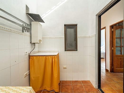 3 bedroom Villa for rent in Guimar with garage - € 1,300 (Ref: 9721094)