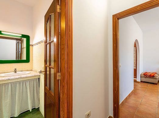 3 bedroom Villa for rent in Guimar with garage - € 1,300 (Ref: 9721094)