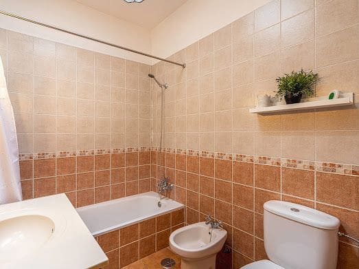 3 bedroom Villa for rent in Guimar with garage - € 1,300 (Ref: 9721094)