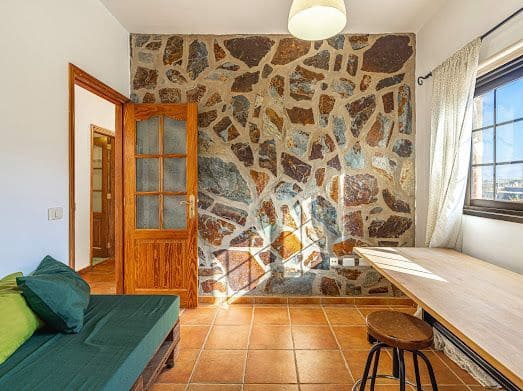 3 bedroom Villa for rent in Guimar with garage - € 1,300 (Ref: 9721094)