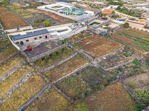 3 bedroom Villa for rent in Guimar with garage - € 1,300 (Ref: 9721094)