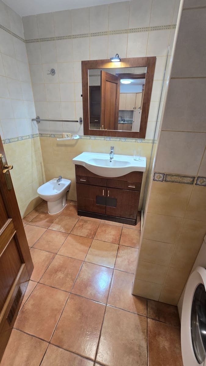 2 bedroom Flat for rent in Chayofa - € 1,050 (Ref: 9783025)