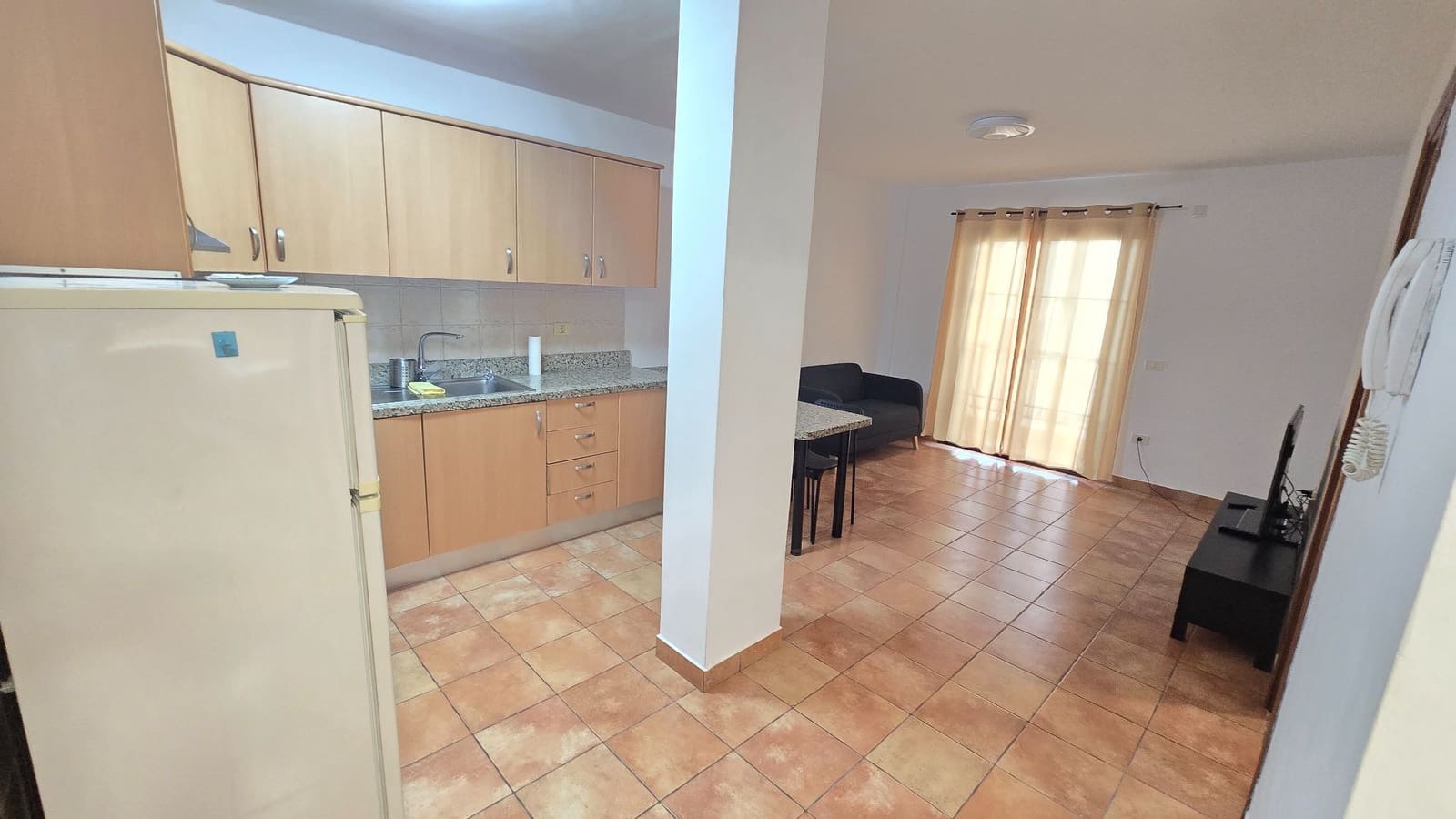 2 bedroom Flat for rent in Chayofa - € 1,050 (Ref: 9783025)