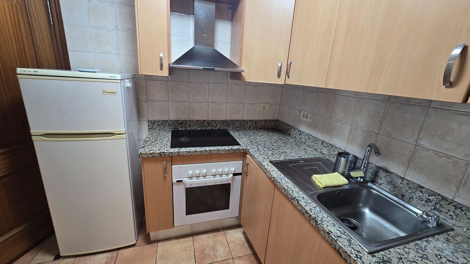 2 bedroom Flat for rent in Chayofa - € 1,050 (Ref: 9783025)