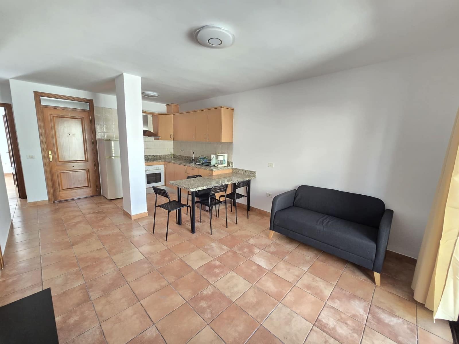 2 bedroom Flat for rent in Chayofa - € 1,050 (Ref: 9783025)