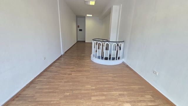 Commercieel te huur in Playa de las Americas, Arona - € 1.380 (Ref: 9806090)