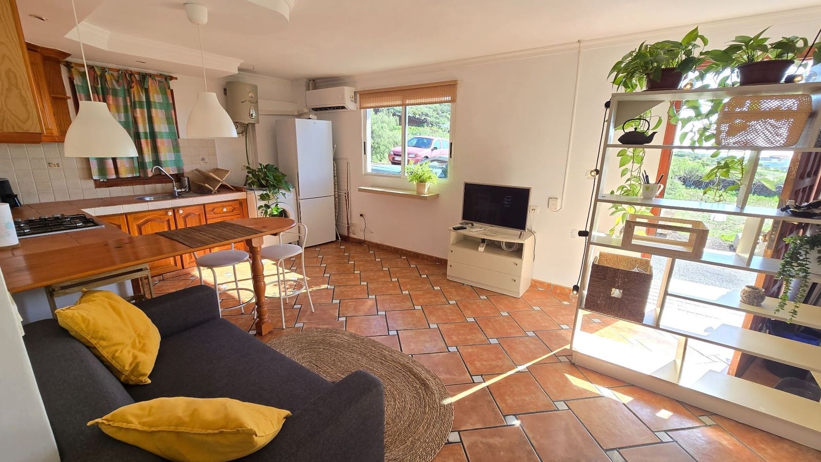 1 soverom Leilighet til leie i San Isidro de Abona - € 750 (Ref: 9806091)
