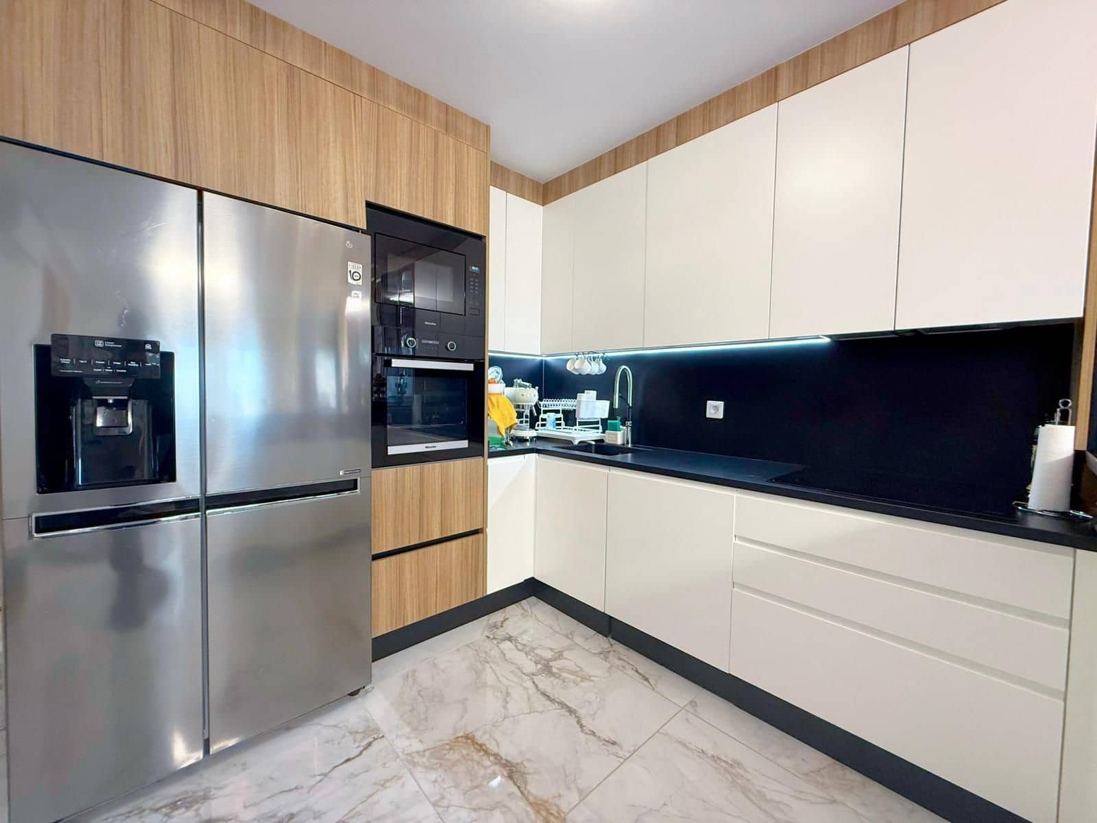 2 Zimmer Wohnung zu verkaufen in Chayofa mit Pool Garage - 369.000 € (Ref: 9814198)