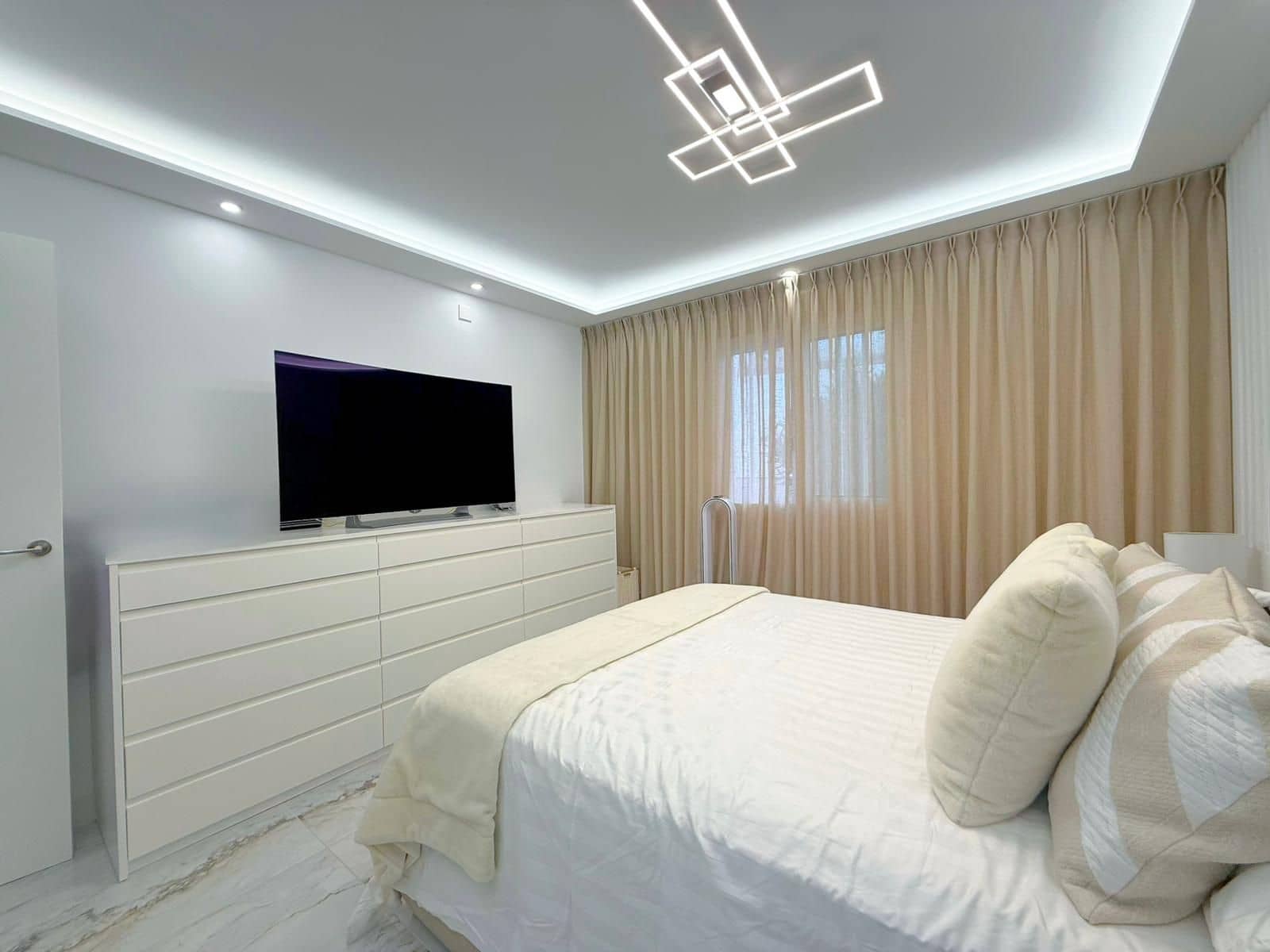 2 Zimmer Wohnung zu verkaufen in Chayofa mit Pool Garage - 369.000 € (Ref: 9814198)