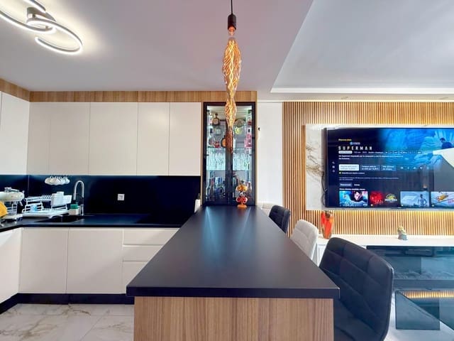 2 Zimmer Wohnung zu verkaufen in Chayofa, Arona mit Pool Garage - 369.000 € (Ref: 9814198)