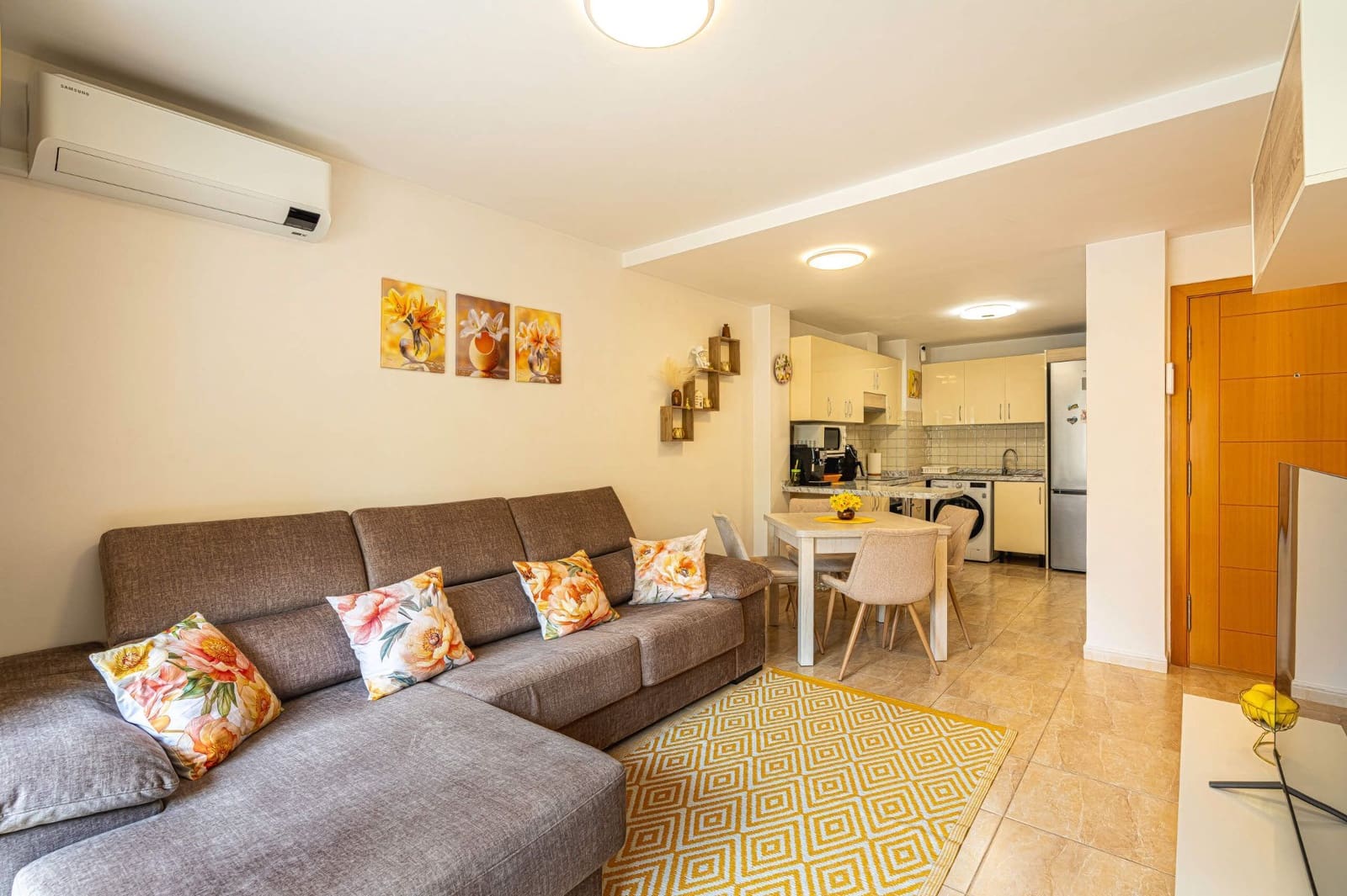2 quarto Apartamento para venda em San Isidro de Abona com garagem - 215 000 € (Ref: 9815491)