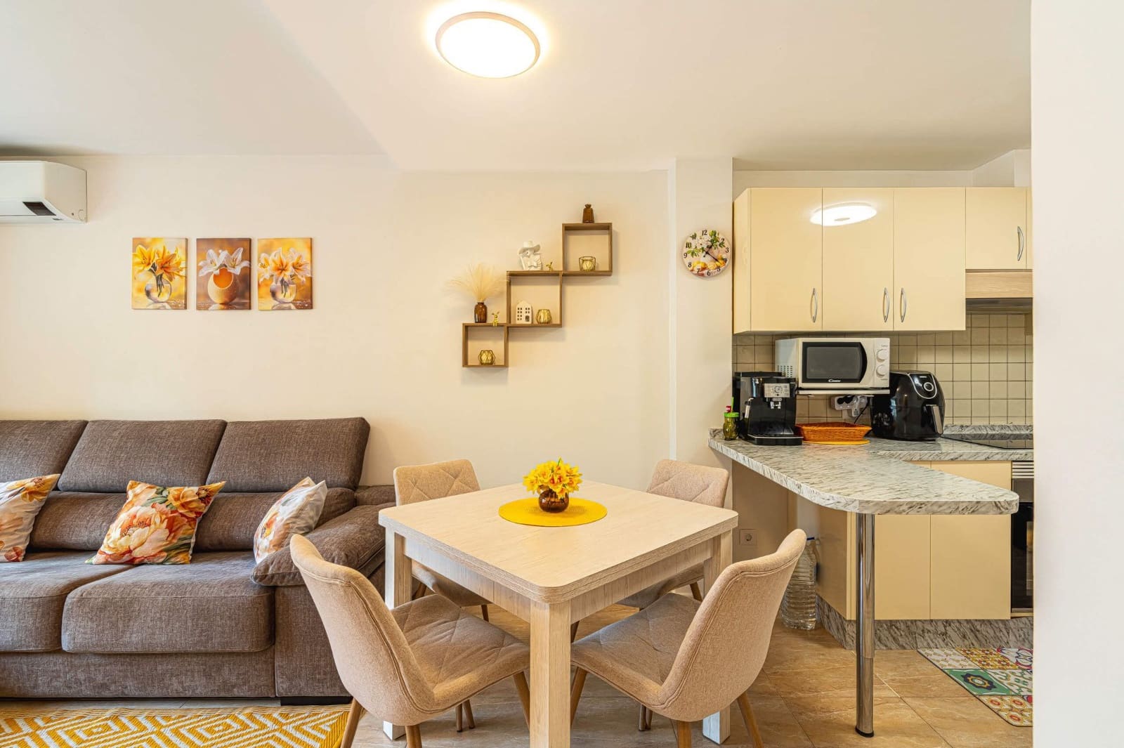 2 quarto Apartamento para venda em San Isidro de Abona com garagem - 215 000 € (Ref: 9815491)