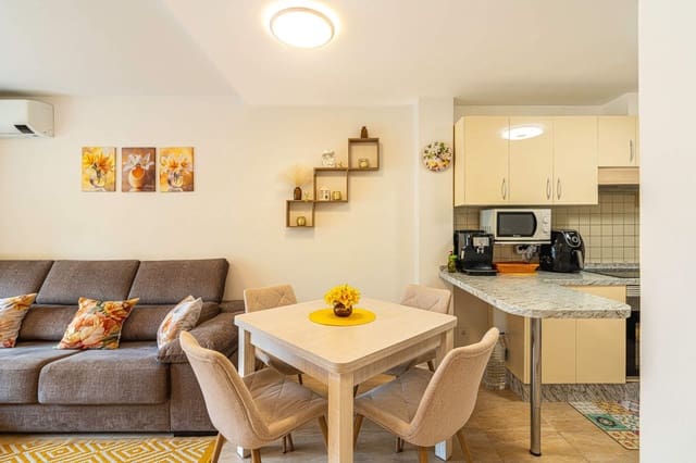 2 quarto Apartamento para venda em San Isidro de Abona, Granadilla de Abona com garagem - 215 000 € (Ref: 9815491)
