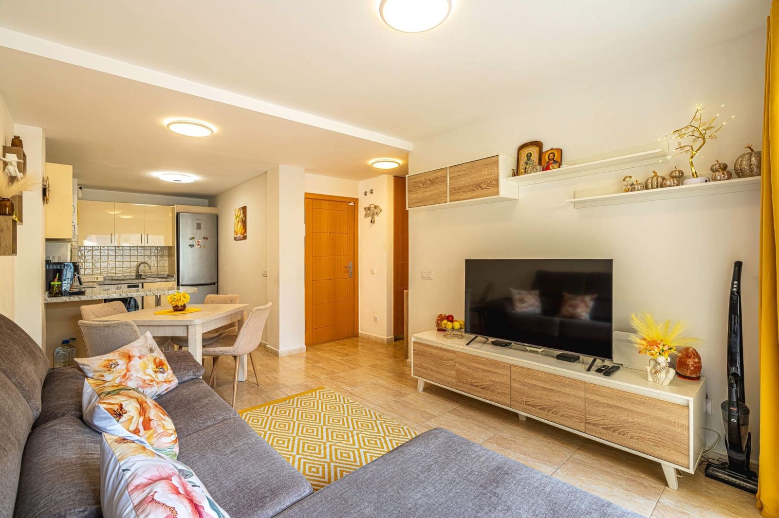2 quarto Apartamento para venda em San Isidro de Abona com garagem - 215 000 € (Ref: 9815491)