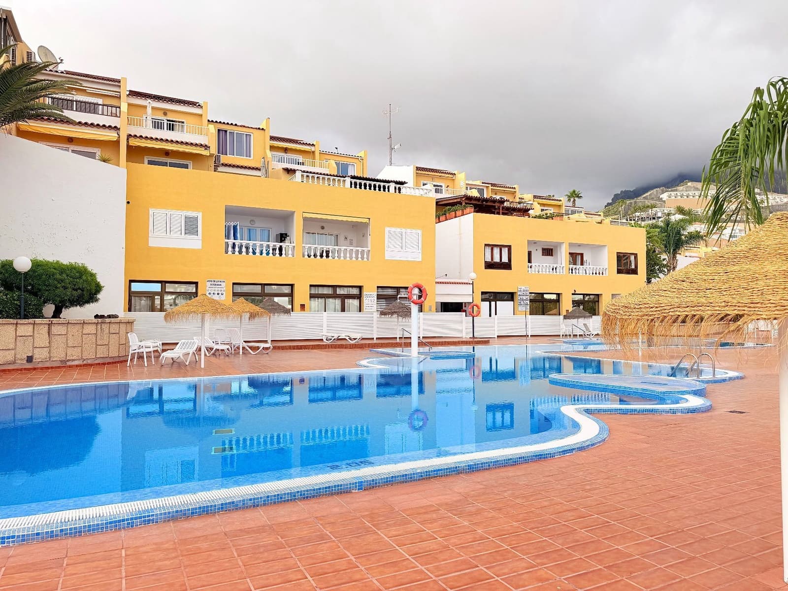 1 chambre Appartement à vendre à Costa Adeje - 298 000 € (Ref: 9815493)