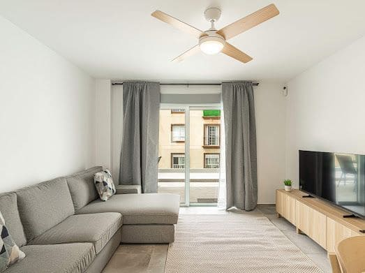 Piso de 2 habitaciones en Los Abrigos en alquiler con garaje - 1.540 € (Ref: 9816994)