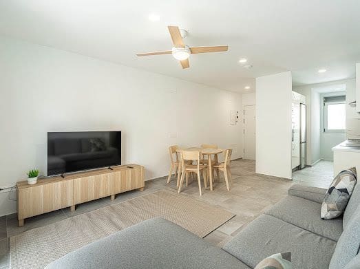 Piso de 2 habitaciones en Los Abrigos en alquiler con garaje - 1.540 € (Ref: 9816994)