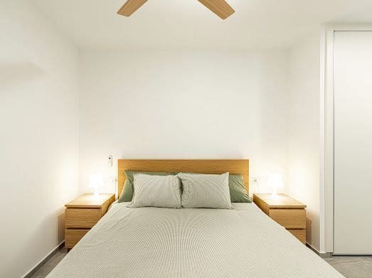 Piso de 2 habitaciones en Los Abrigos en alquiler con garaje - 1.540 € (Ref: 9816994)