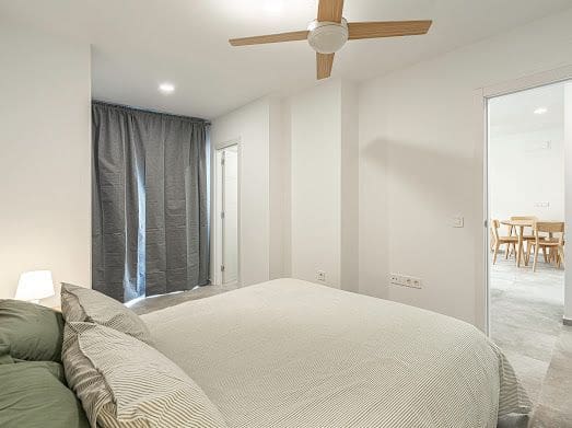 Piso de 2 habitaciones en Los Abrigos en alquiler con garaje - 1.540 € (Ref: 9816994)