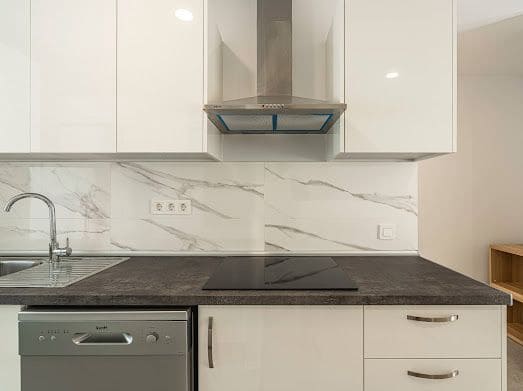 Piso de 2 habitaciones en Los Abrigos, Granadilla de Abona en alquiler con garaje - 1.540 € (Ref: 9816994)