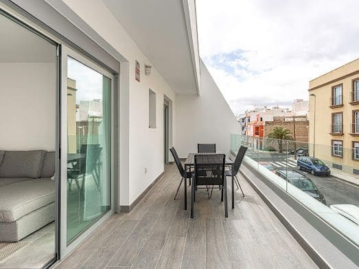Piso de 2 habitaciones en Los Abrigos en alquiler con garaje - 1.540 € (Ref: 9816994)