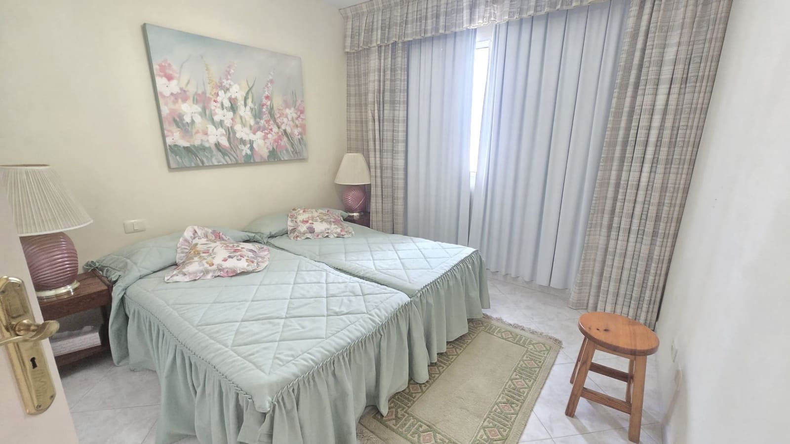 3 quarto Moradia para arrendar em Adeje - 1 800 € (Ref: 9921684)