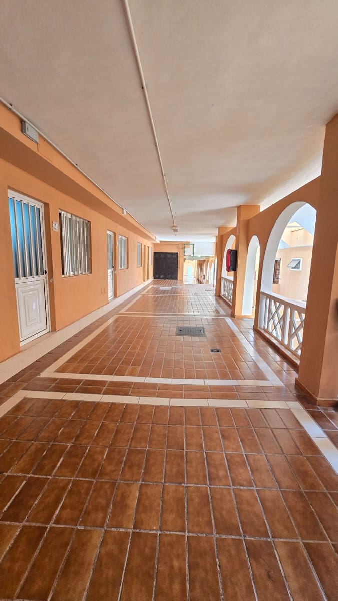 1 soveværelse Lejlighed til salg i Costa Adeje - € 129.000 (Ref: 9926756)