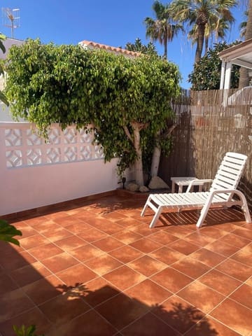 1 bedroom Flat for rent in Costa del Silencio, Arona with pool - € 880 (Ref: 9939325)