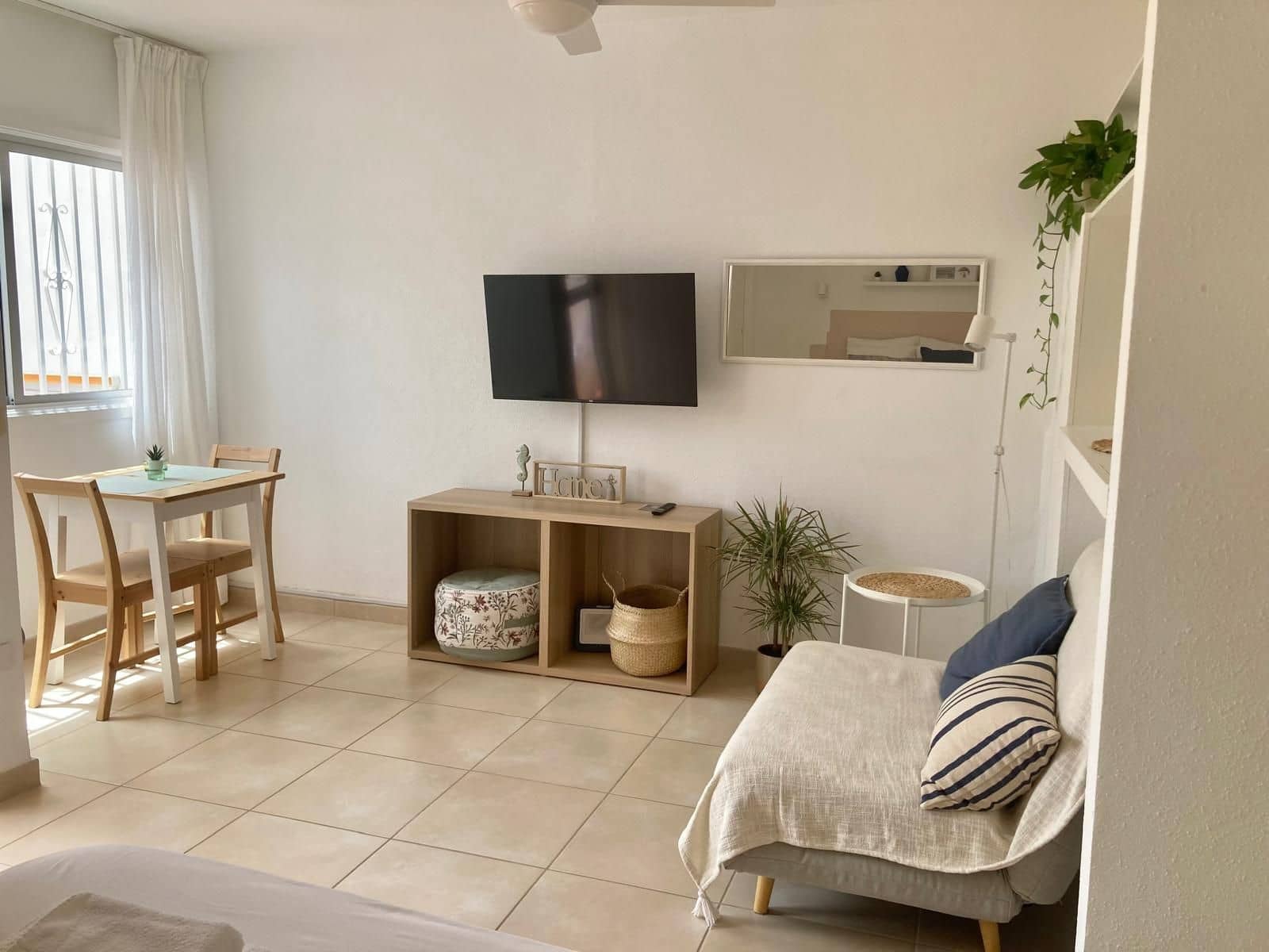 1 bedroom Flat for rent in Arona with pool - € 880 (Ref: 9939325)