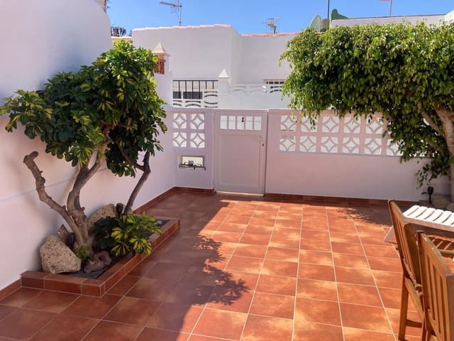 1 bedroom Flat for rent in Costa del Silencio, Arona with pool - € 880 (Ref: 9939325)