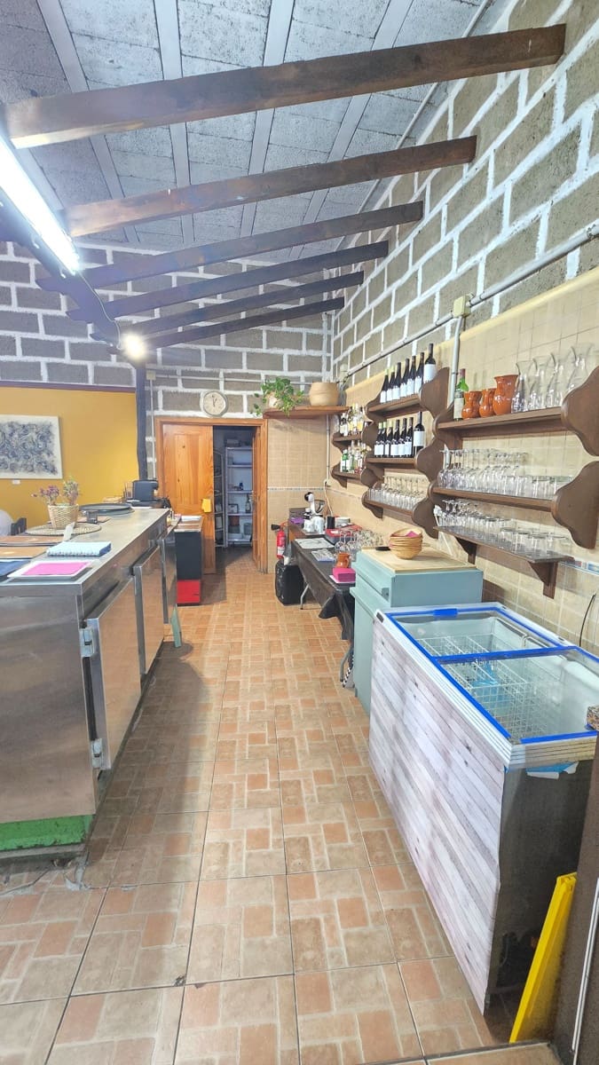 Commercieel te koop in Villa de Arico - € 29.000 (Ref: 9949147)