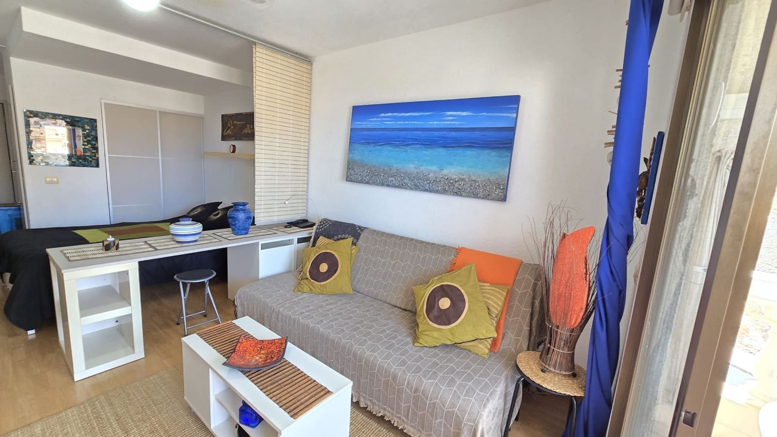 Studio for rent in Los Cristianos with pool - € 1,200 (Ref: 9956777)