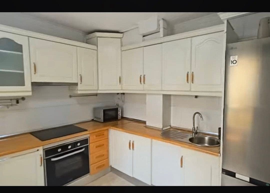 Apartamento de 2 habitaciones en Adeje en alquiler con piscina garaje - 1.390 € (Ref: 9976766)