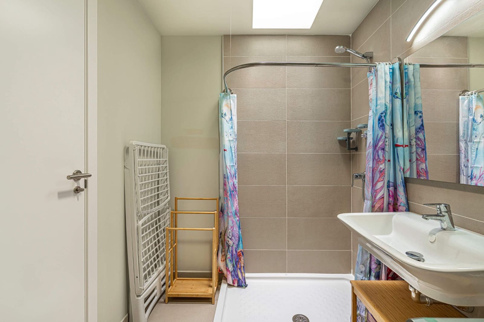 2 Zimmer Wohnung zu vermieten in Arico mit Pool Garage - 1.500 € (Ref: 9984373)