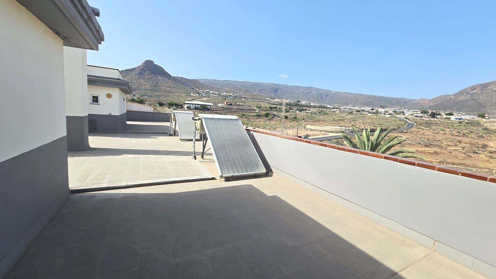 2 Zimmer Wohnung zu verkaufen in Cabo Blanco mit Garage - 215.000 € (Ref: 9986361)
