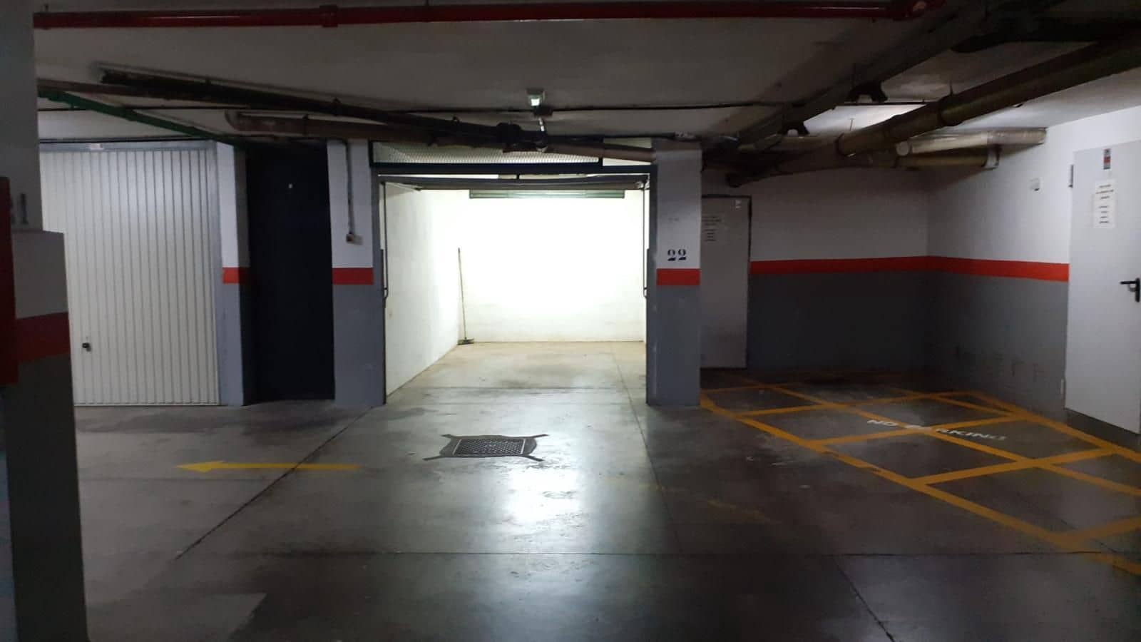 Garage te koop in Los Cristianos - € 43.000 (Ref: 9986362)