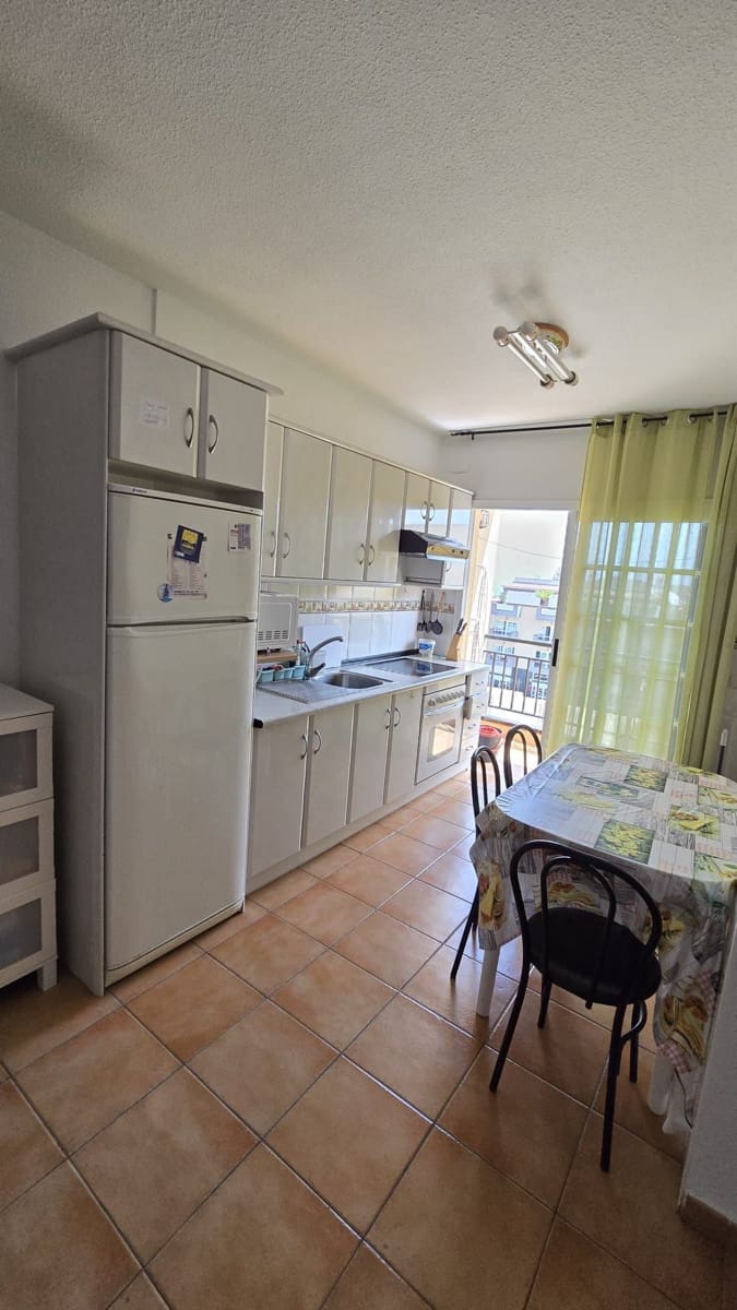 Apartamento de 3 habitaciones en Chayofa en venta con garaje - 228.000 € (Ref: 9986363)