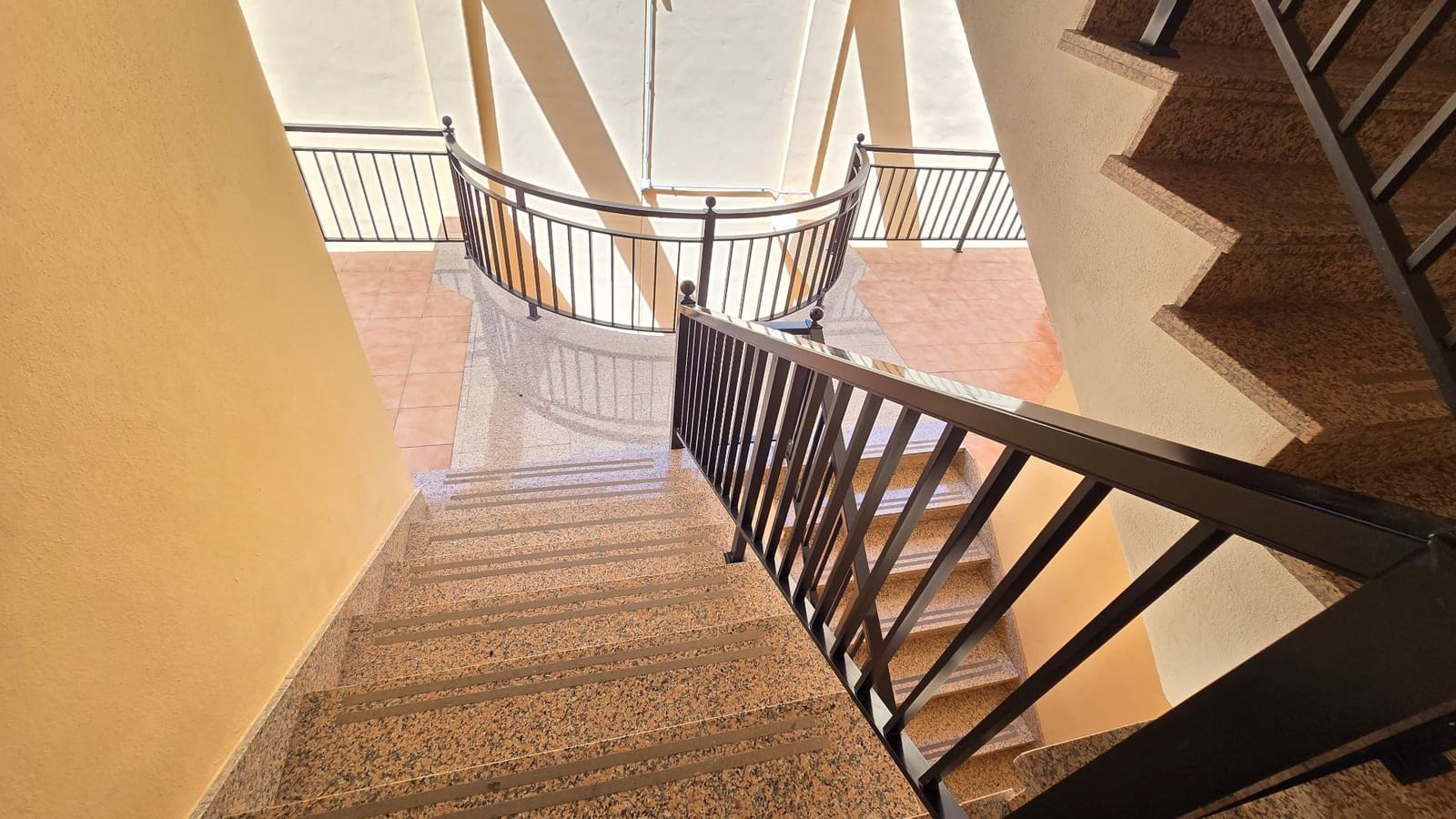 Apartamento de 3 habitaciones en Chayofa en venta con garaje - 228.000 € (Ref: 9986363)