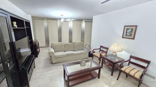 3 camera da letto Appartamento da affittare in Los Llanos, Santa Cruz de Tenerife con garage - 1.800 € (Rif: 9994755)