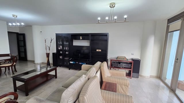 3 camera da letto Appartamento da affittare in Los Llanos, Santa Cruz de Tenerife con garage - 1.800 € (Rif: 9994755)