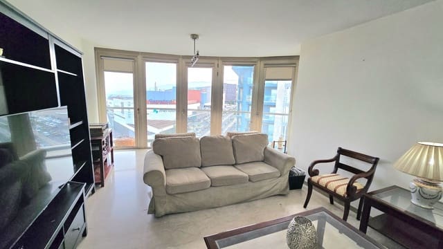3 camera da letto Appartamento da affittare in Los Llanos, Santa Cruz de Tenerife con garage - 1.800 € (Rif: 9994755)