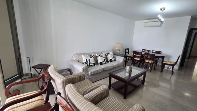 3 sovrum Lägenhet att hyra i Los Llanos, Santa Cruz de Tenerife med garage - 1 800 € (Ref: 9994755)