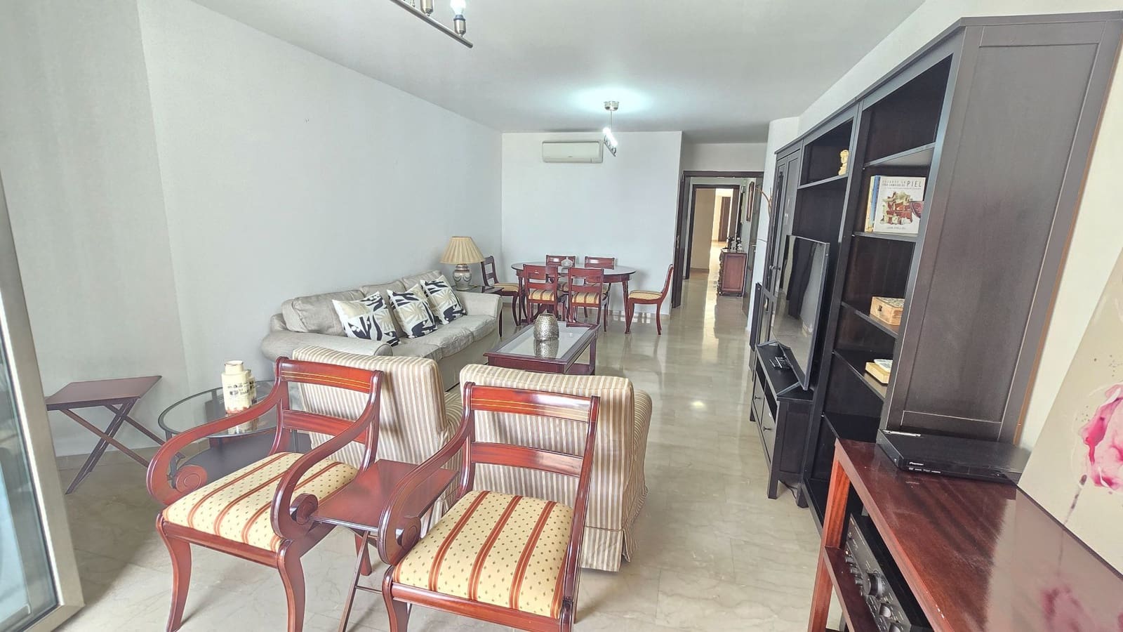 3 soveværelse Lejlighed til leje i Santa Cruz de Tenerife med garage - € 1.800 (Ref: 9994755)