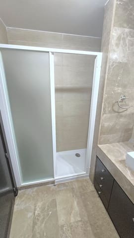 3 sypialnia Mieszkanie do wynajęcia w Los Llanos, Santa Cruz de Tenerife z garażem - 1 800 € (Ref: 9994755)