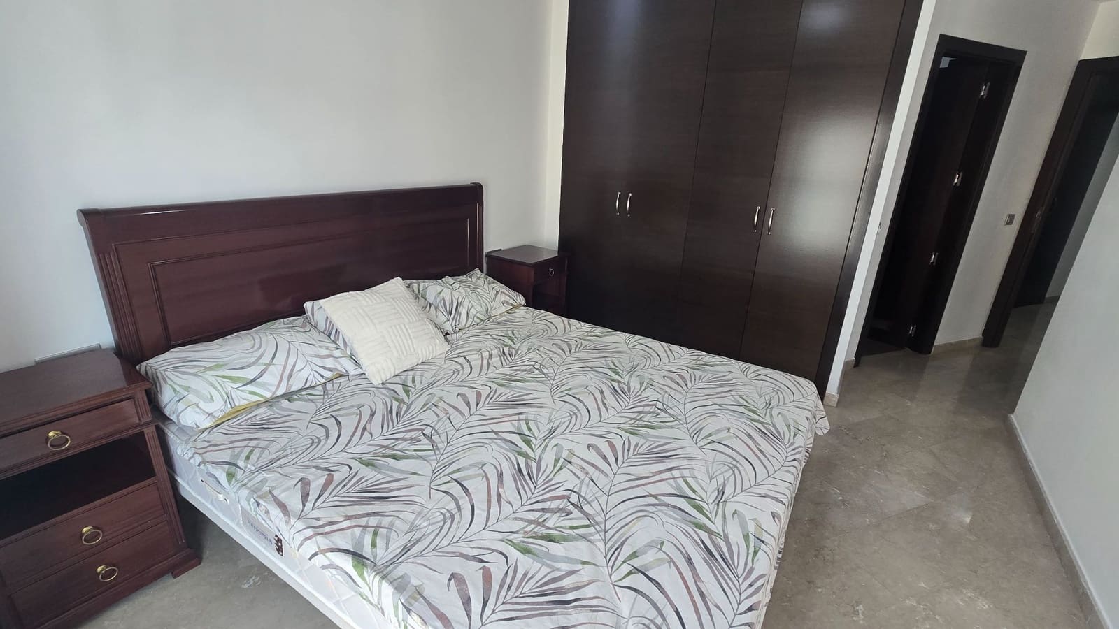 3 soveværelse Lejlighed til leje i Santa Cruz de Tenerife med garage - € 1.800 (Ref: 9994755)